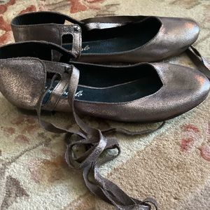Free People Metallic Flats with AnkleTies NWT